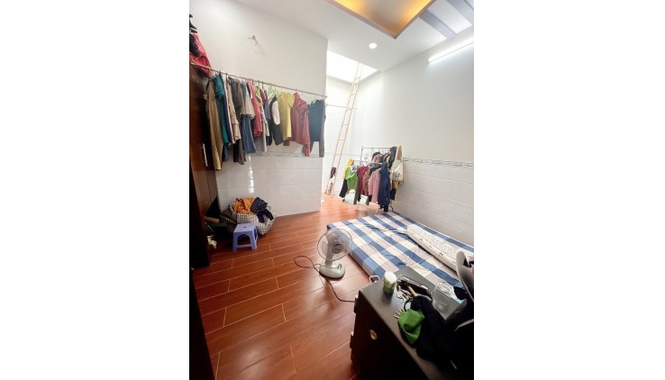 Ở NGAY - Bán Nhà Linh Trung Thủ Đức, Đường Lê Văn Chí Ô tô ngủ trong nhà - 3PN, 5,99 tỷ